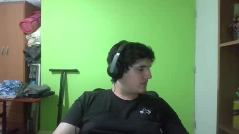 Snapshot of papitowilly999 chatting on February 11, 2025, 5:16 am Papito online show from February 11, 2025, 5:16 am