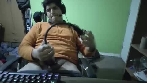 Snapshot of papitowilly999 chatting on October 6, 2025, 12:19 am Papito online show from October 6, 2025, 12:19 am