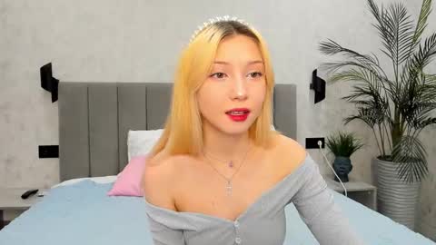 Snapshot of paradi_se chatting on January 18, 2026, 8:40 am Melena online show from January 18, 2026, 8:40 am