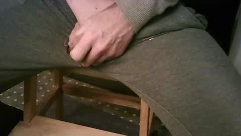 parasti2 online show from January 8, 2026, 8:11 pm