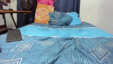 sara and andreu online show from January 28, 2025, 9:19 pm