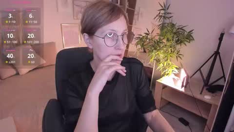 Paris online show from January 18, 2026, 12:53 pm