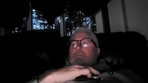 Snapshot of part86 chatting on January 5, 2025, 9:47 pm part86 online show from January 5, 2025, 9:47 pm