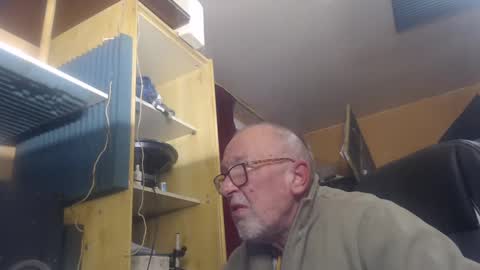 pascal88881 online show from December 27, 2024, 9:50 am