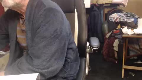 pascal88881 online show from January 3, 2025, 11:46 am