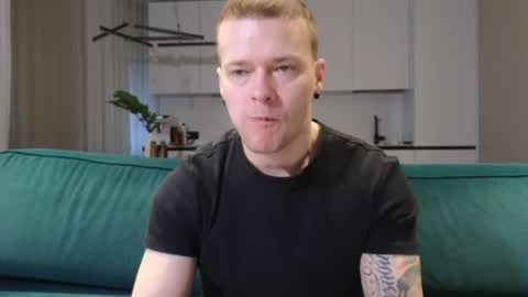 Pashka online show from April 2, 2026, 6:33 am