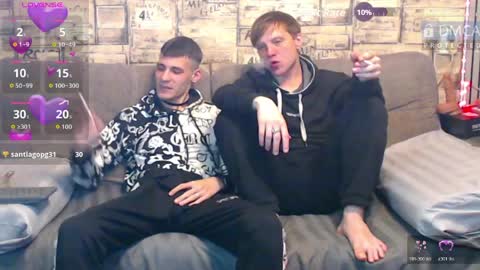 Max tall dark-haired guy with tattoos and Phil blond-haired online show from March 26, 2026, 2:50 am