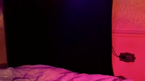 Dome Passiva697 online show from November 16, 2025, 10:15 pm