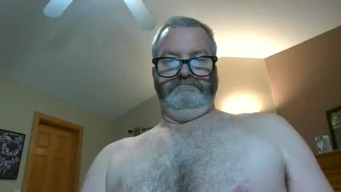 Snapshot of passporttraveler1 chatting on December 5, 2024, 2:53 am passporttraveler1 online show from December 5, 2024, 2:53 am