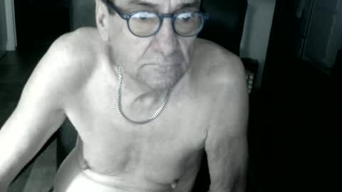 Snapshot of pastelito76 chatting on June 18, 2026, 3:05 pm Bob online show from June 18, 2026, 3:05 pm