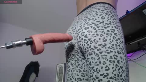 patandpat22 online show from January 8, 2026, 12:18 pm