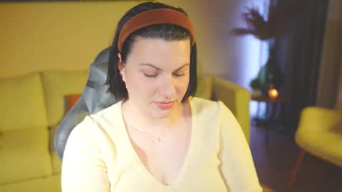 Snapshot of patricia_bennett chatting on November 7, 2025, 12:21 am Patricia online show from November 7, 2025, 12:21 am