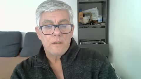 patrick5275 online show from January 21, 2025, 12:39 pm