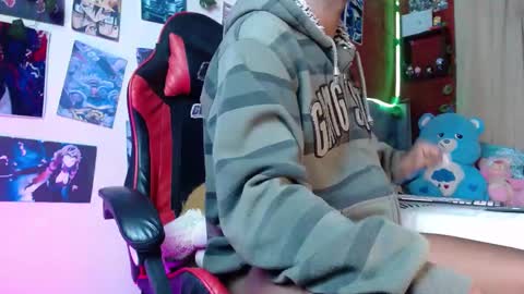 Snapshot of patrickvans chatting on January 29, 2025, 12:24 pm Patrick online show from January 29, 2025, 12:24 pm