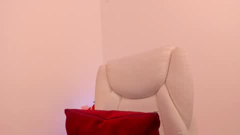 Paty Chic online show from February 15, 2026, 1:52 pm