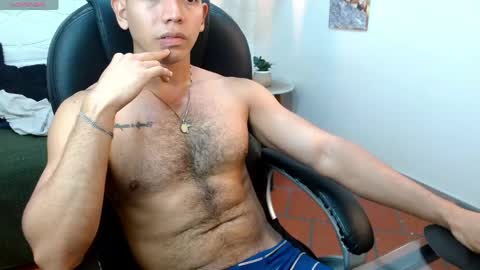 Snapshot of paul_cros chatting on June 3, 2026, 11:24 am paul_cros online show from June 3, 2026, 11:24 am
