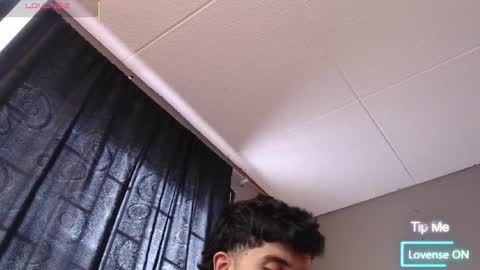 Snapshot of paul_evanss chatting on February 13, 2026, 2:35 pm Paul online show from February 13, 2026, 2:35 pm