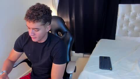 Paull George online show from March 31, 2026, 3:56 pm