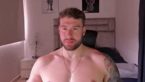 PAUL ROGER online show from February 7, 2026, 8:01 pm