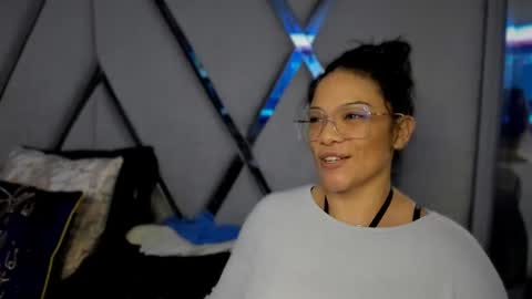 Snapshot of paula_daniela1 chatting on January 1, 2025, 8:04 pm Paula online show from January 1, 2025, 8:04 pm