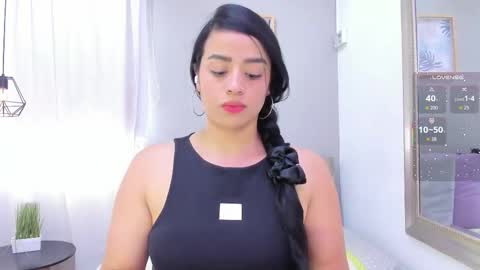      online show from October 20, 2025, 7:36 pm