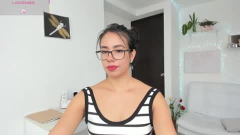 paulina online show from July 31, 2026, 6:51 pm