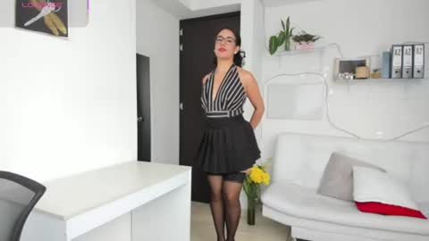 paulina online show from August 9, 2026, 6:46 pm