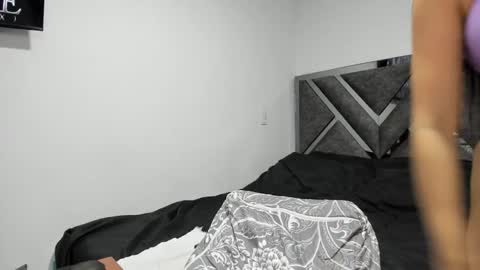 Paulina online show from November 19, 2025, 10:54 pm