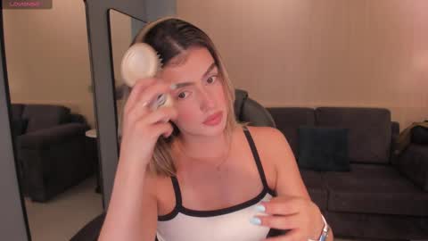 Snapshot of paulinasantosx chatting on March 9, 2025, 5:17 pm Paulina Santos online show from March 9, 2025, 5:17 pm