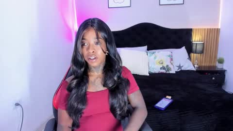 Pauline online show from March 16, 2026, 2:28 am