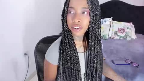 Pauline online show from March 28, 2026, 3:00 pm