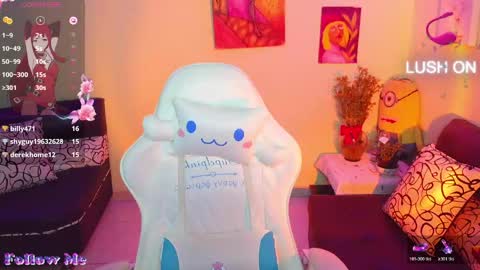 Paula San online show from April 21, 2026, 1:42 am