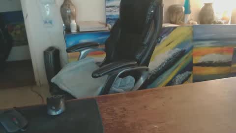 Snapshot of paulleroy chatting on February 10, 2025, 11:13 pm paulleroy online show from February 10, 2025, 11:13 pm