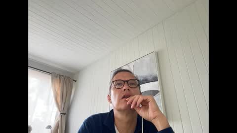 paulwill2377 online show from September 30, 2025, 4:34 pm