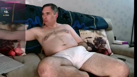 Snapshot of paulyandrew chatting on February 19, 2026, 8:49 pm paulyandrew online show from February 19, 2026, 8:49 pm