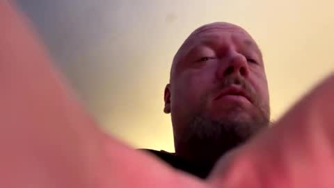 paulyb445 online show from February 1, 2026, 12:42 am