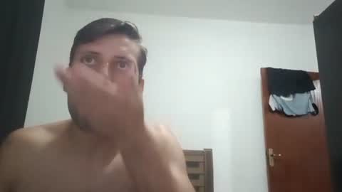 Snapshot of paurrrossa chatting on December 19, 2024, 10:42 pm PauRosa online show from December 19, 2024, 10:42 pm