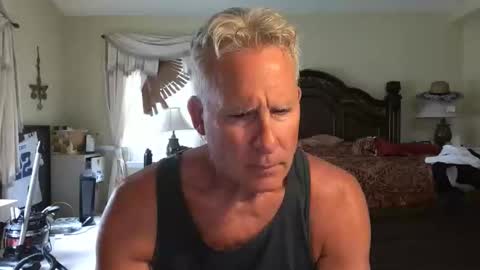 peacemakerone1 online show from April 1, 2026, 7:44 pm