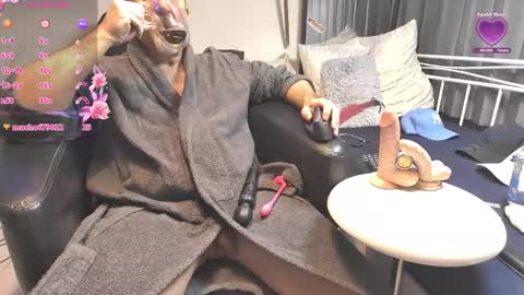 Marc online show from November 12, 2025, 4:24 am