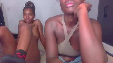 peach_ebonny online show from April 23, 2026, 3:08 am