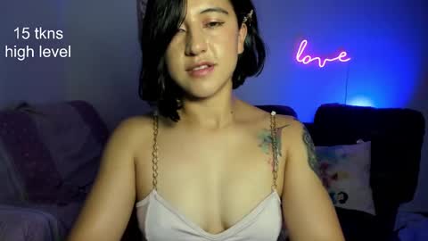 Snapshot of peach_paradisee chatting on February 16, 2025, 5:15 am S online show from February 16, 2025, 5:15 am
