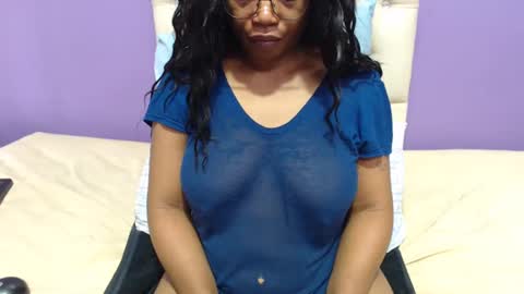 Snapshot of peachassxx chatting on February 23, 2025, 12:37 pm peachy online show from February 23, 2025, 12:37 pm