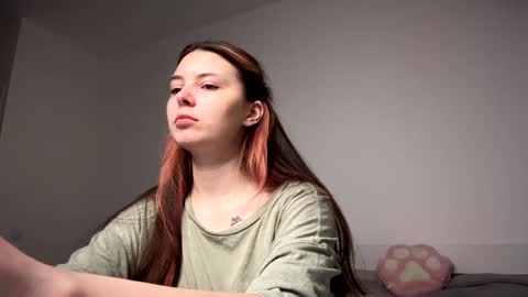 Peachy online show from February 6, 2025, 9:06 pm