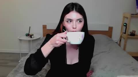 Peachy online show from March 4, 2025, 12:07 am