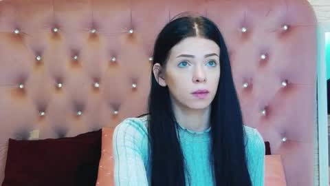 Snapshot of peachyella26 chatting on February 13, 2026, 5:58 am Ella online show from February 13, 2026, 5:58 am