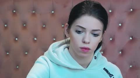 Snapshot of peachyella26 chatting on February 20, 2026, 10:38 am Ella online show from February 20, 2026, 10:38 am