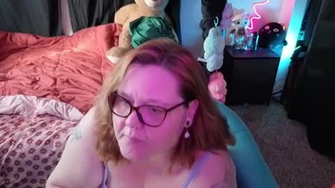Snapshot of peachynessa chatting on March 19, 2026, 11:09 pm Peachy Nessa online show from March 19, 2026, 11:09 pm