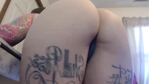 Snapshot of peachyykat chatting on March 1, 2025, 2:34 pm kat online show from March 1, 2025, 2:34 pm