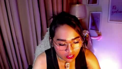 Angel Creamdensada online show from May 20, 2026, 6:52 am