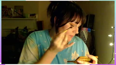 Snapshot of peakobunny chatting on November 11, 2025, 11:16 pm peakobunny online show from November 11, 2025, 11:16 pm